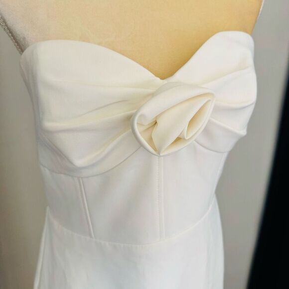 Monique‎ Lhuillier Leonor Strapless Crepe Midi Dress, Size 12, White, NWT - Picture 2 of 16